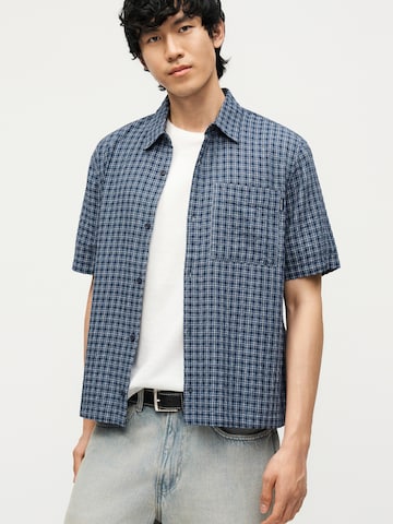 HOLLISTER Regular fit Button Up Shirt in Blue