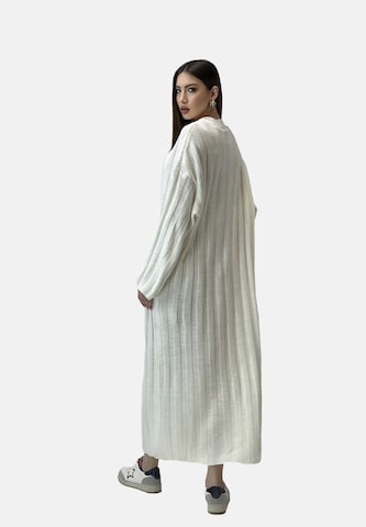 Elara Strickkleid in Weiß