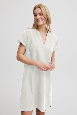 Oxmo Dress 'Oxanette' in White: front