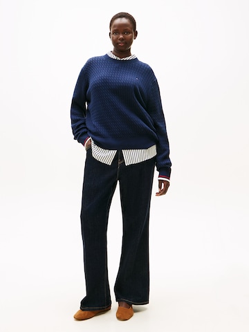 Tommy Hilfiger Curve Sweater in Blue