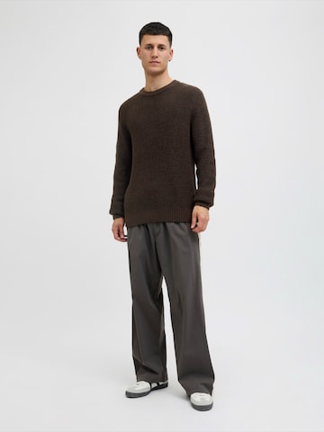 Pulover 'JJGLOBAL' de la JACK & JONES pe maro