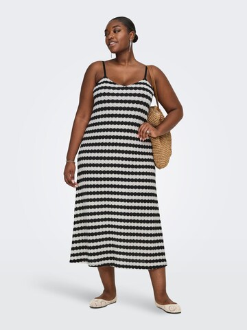 Abito 'EVARA' di ONLY Carmakoma in nero: frontale