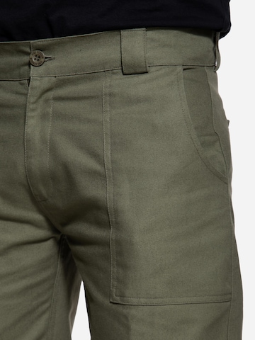 King Kerosin Regular Chino Pants in Green