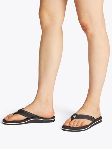 TOMMY HILFIGER Σαγιονάρες διχαλωτές σε μαύρο