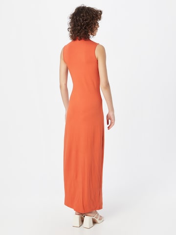 NU-IN - Vestido en naranja