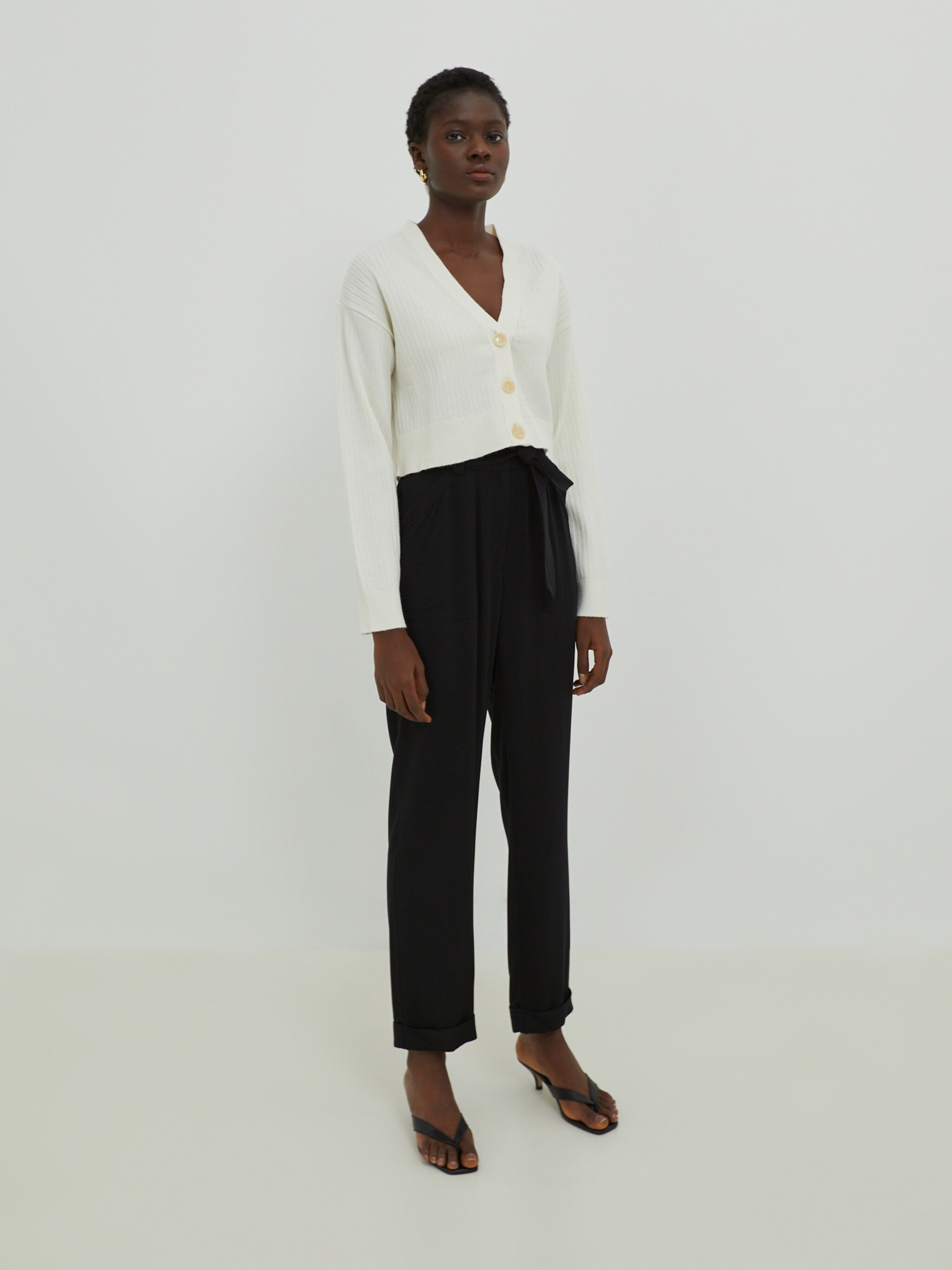 EDITED Producten Broek 'Ivy' Zwart