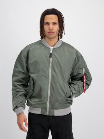 Giacca di mezza stagione di ALPHA INDUSTRIES in verde: frontale