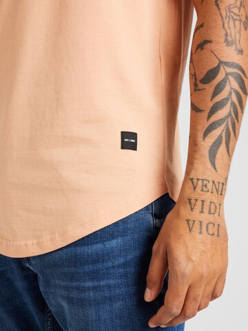 Only & Sons Regular Fit T-Shirt 'Matt' in Orange