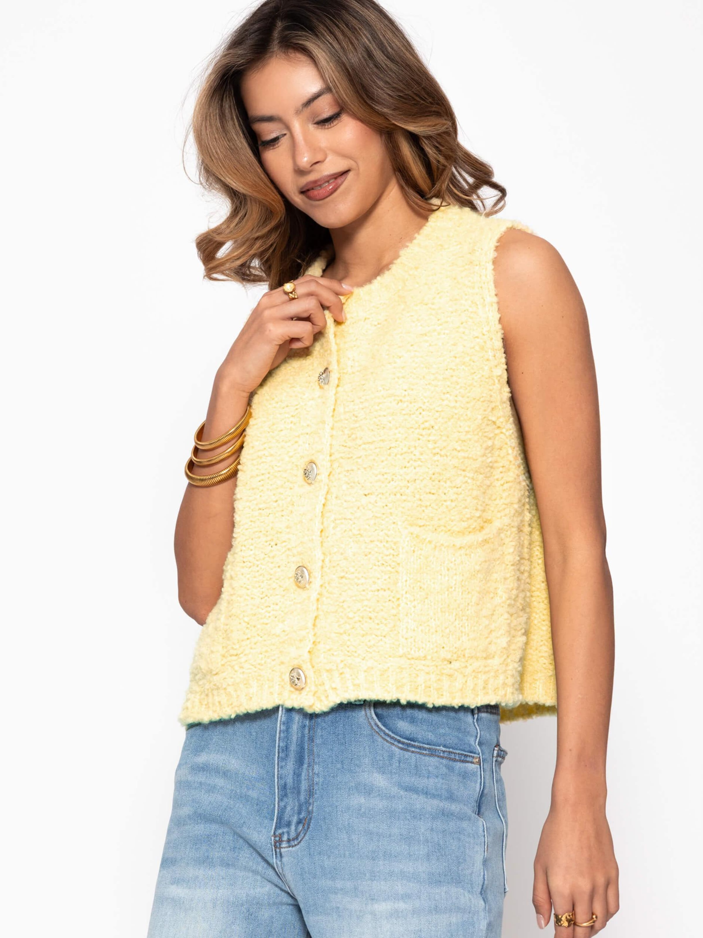 SASSYCLASSY Vest in Yellow