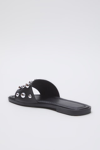 Trendyol - Zapatos abiertos en negro