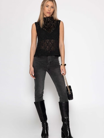 SASSYCLASSY Top in Black