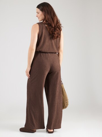 Wide leg Pantaloni 'CARREINA' de la ONLY Carmakoma pe maro