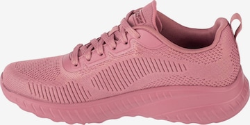 Baskets basses 'Skechers Bobs Squad Chaos - Face Off' SKECHERS en rose : devant