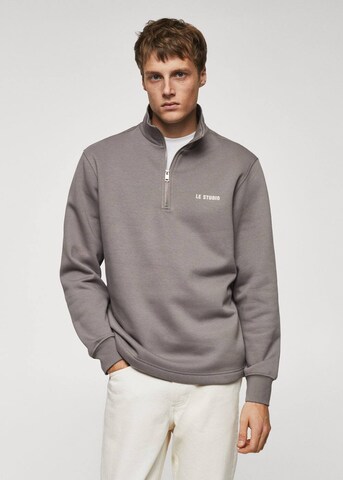 MANGO MAN Sweatshirt 'Lofta' in Grey: front