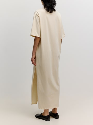 Robe oversize 'Myha' EDITED en beige