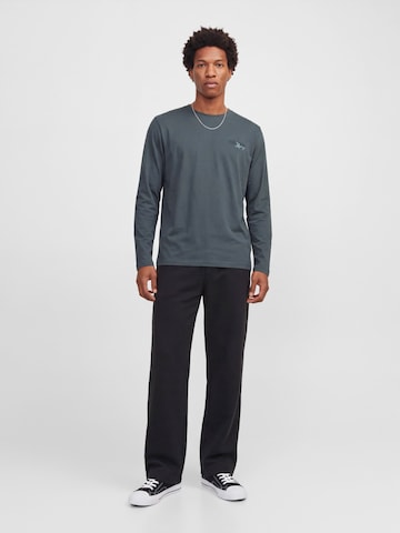 JACK & JONES Tričko 'JJJADE' – šedá