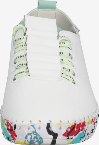 COSMOS COMFORT Sneakers in White