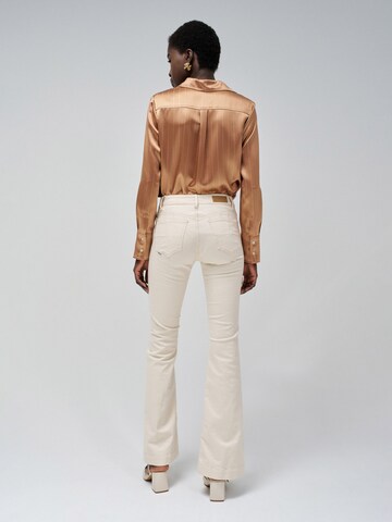 Salsa Jeans Flared Jeans 'Destiny' in Wit
