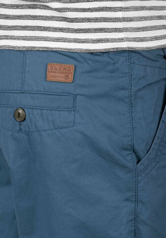 BLEND Regular Chinoshorts 'Kankuro' in Blau