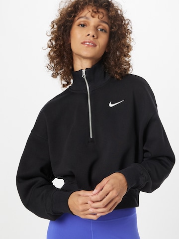 Nike Sportswear Sweatshirt in Zwart: voorkant