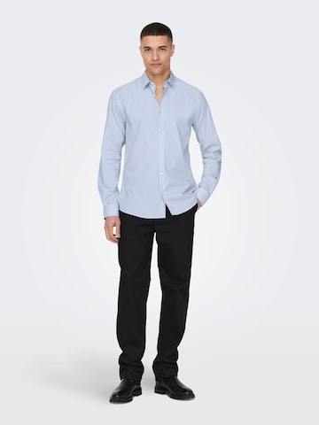 Coupe slim Chemise 'Andy' Only & Sons en bleu