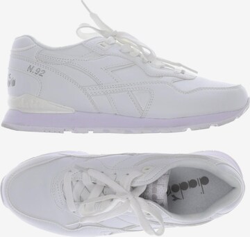 Diadora Sneakers & Trainers in 38,5 in White: front