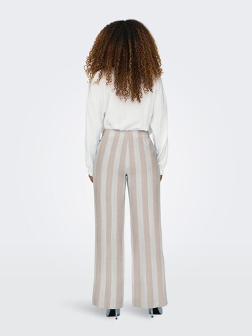 ONLY Wide Leg Housut 'ONLCARO' värissä beige