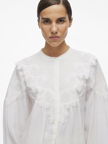 ROUGE EDIT Bluse in Weiß