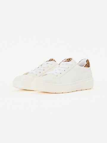 GABOR Sneakers in White