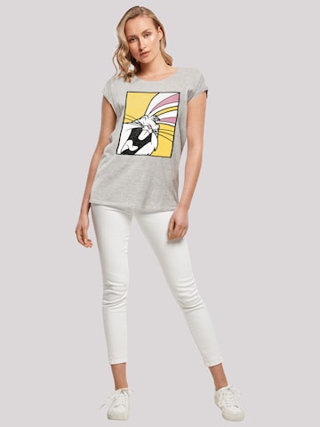 F4NT4STIC Shirt 'Looney Tunes Bugs Bunny Laughing' in Grijs