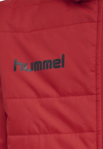 Veste mi-saison 'Bench' Hummel en rouge