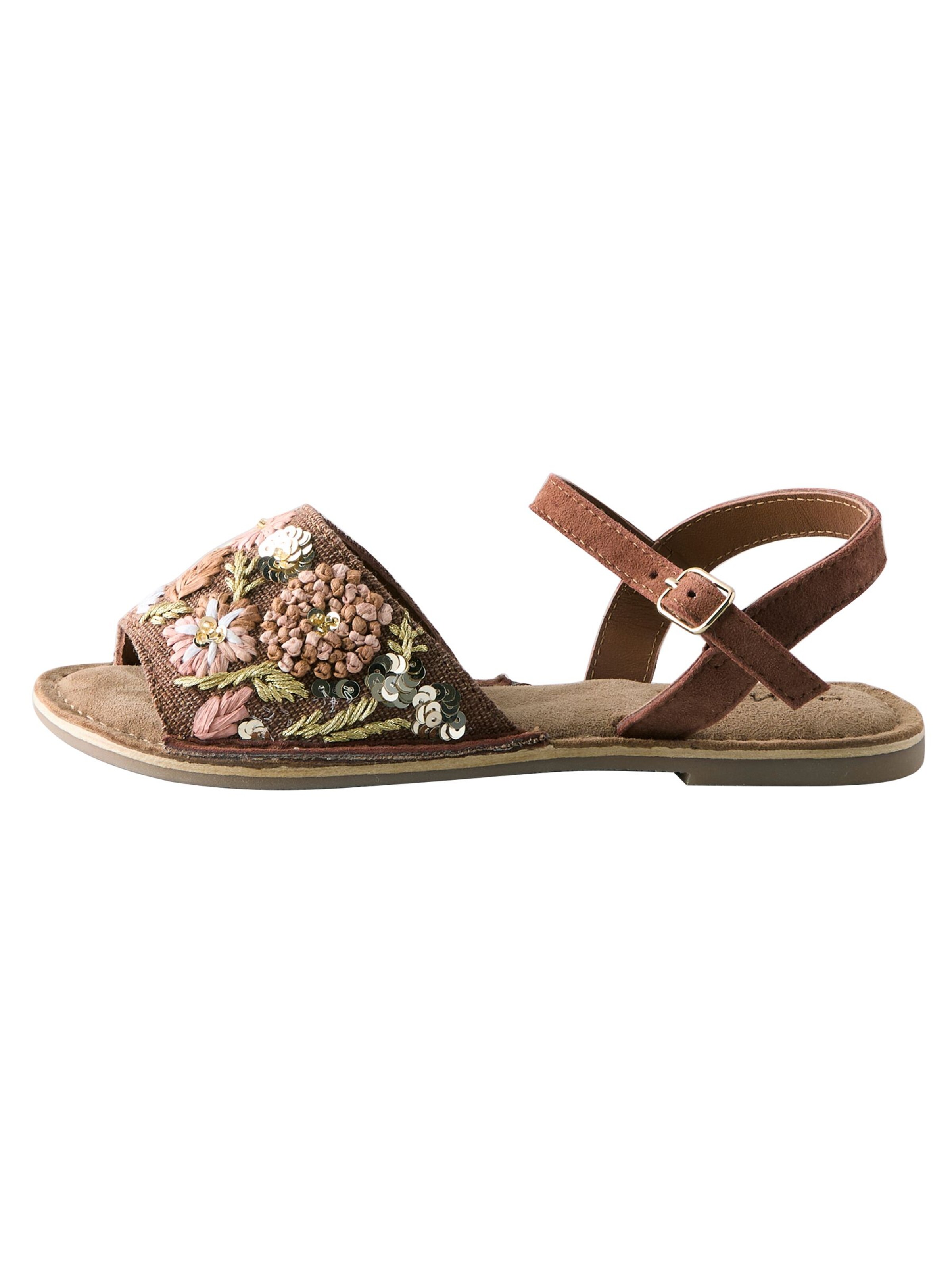 Next Sandaler i brun: forside