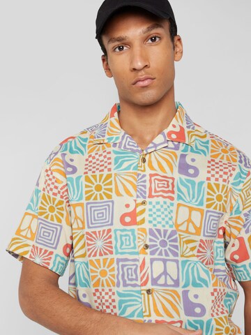 BILLABONG Comfort fit Button Up Shirt 'SUNDAYS VACAY' in Mixed colors