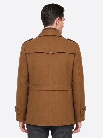 YOUTHUP Winter Coat 'Reverslinie' in Brown