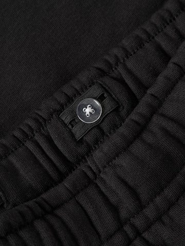 Loosefit Pantaloni di LMTD in nero