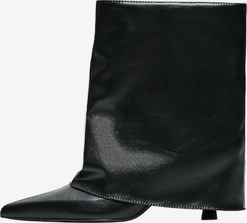 Bershka Stiefelette in Schwarz: Vorderseite