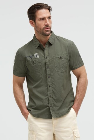 CAMP DAVID Regular fit Button Up Shirt in Green: front