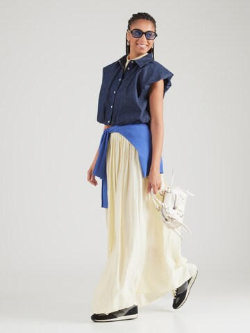 TOPSHOP Φούστα 'THEA' σε μπεζ