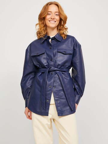 JJXX Between-Season Jacket 'Luna' in Blue: front