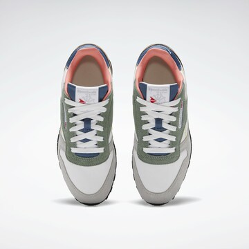 Baskets 'Classic' Reebok en vert
