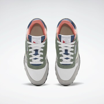 Sneaker di Reebok in verde