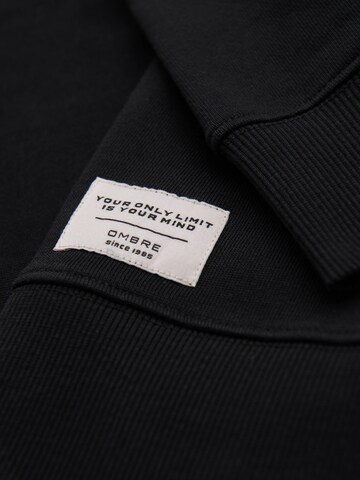 Sweat-shirt 'OM-SSBN-0271' Ombre en noir