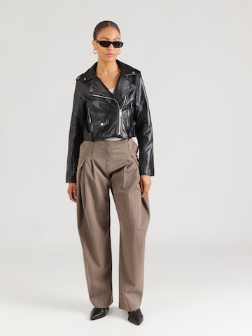 IRO - Pierna ancha Pantalón plisado en marrón