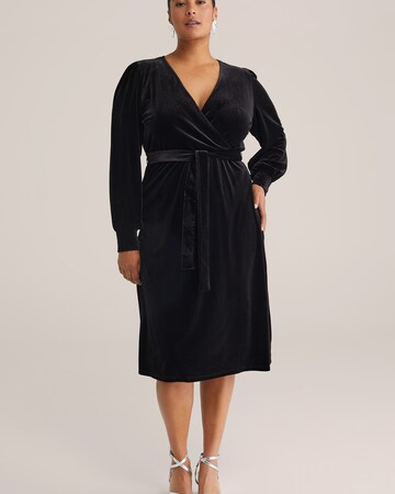 WE Fashion Obleka | črna barva