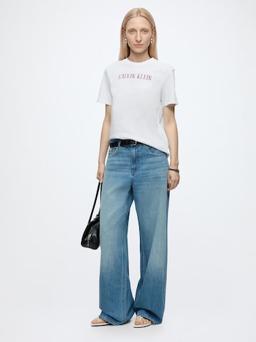 Calvin Klein Jeans Μπλουζάκι 'CLASSIC VARSITY' σε λευκό