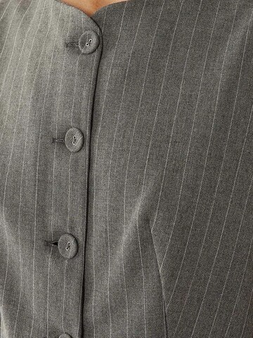 Gilet da completo di Hiccup in grigio