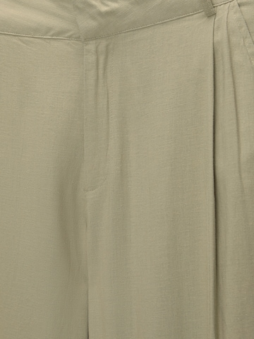 Pull&Bear Wide leg Pleat-Front Pants in Green