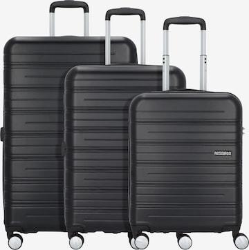 American Tourister Suitcase Set in Black: front