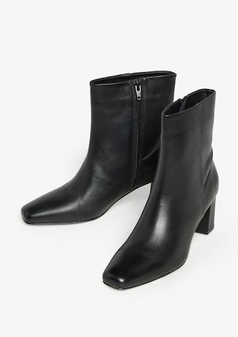 COMMA Stiefelette in Schwarz