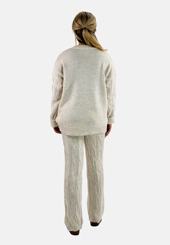 Tenue d'intérieur Elara en beige